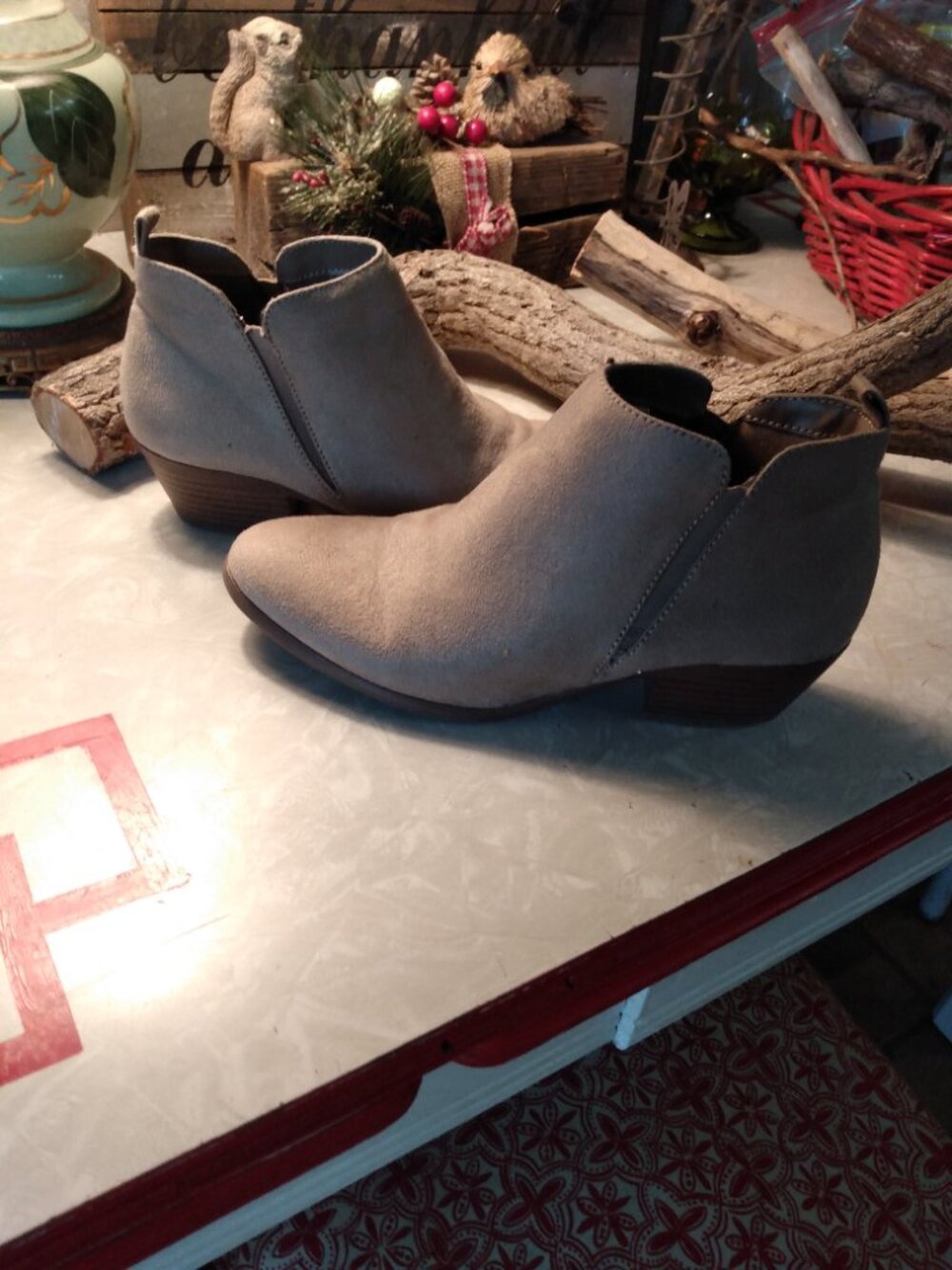 American Eagle Bootie Ankle Boots 7
